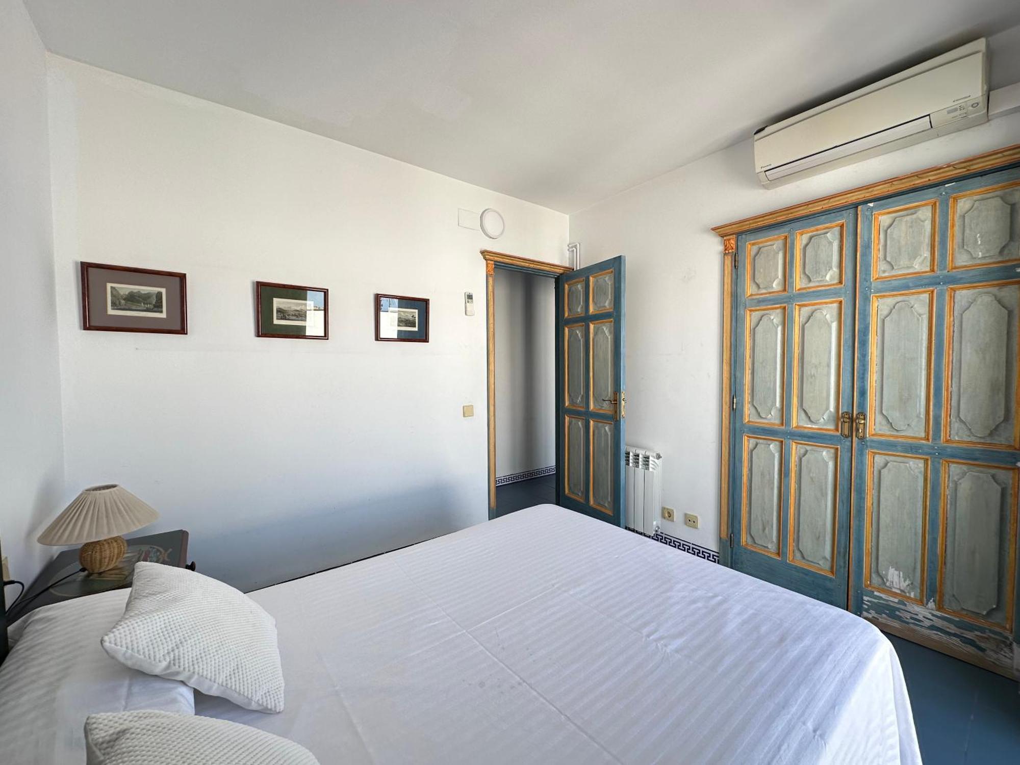 Agi Avenida Apartments Roses Bagian luar foto